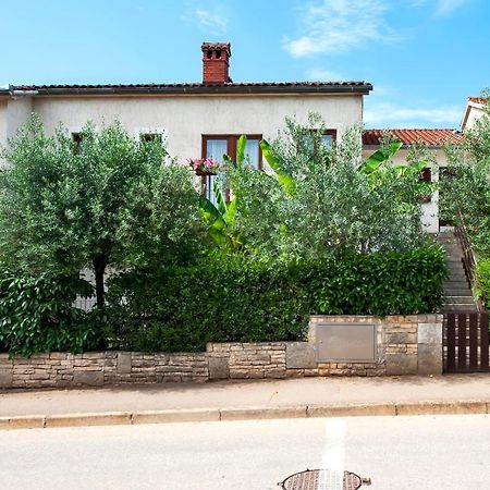 Apartman Near Beach Pelagic Sea View Rovinj Exterior photo